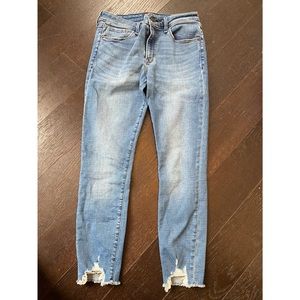 Mid rise skinny jeans